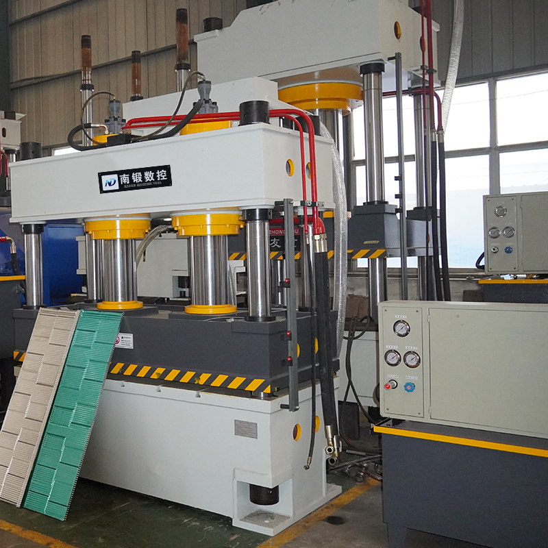 方格瓦七波瓦金屬成型油壓機315噸四柱液壓機