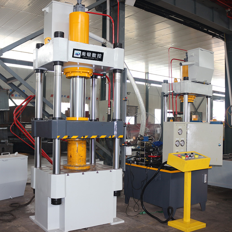 油壓機特點有哪些？