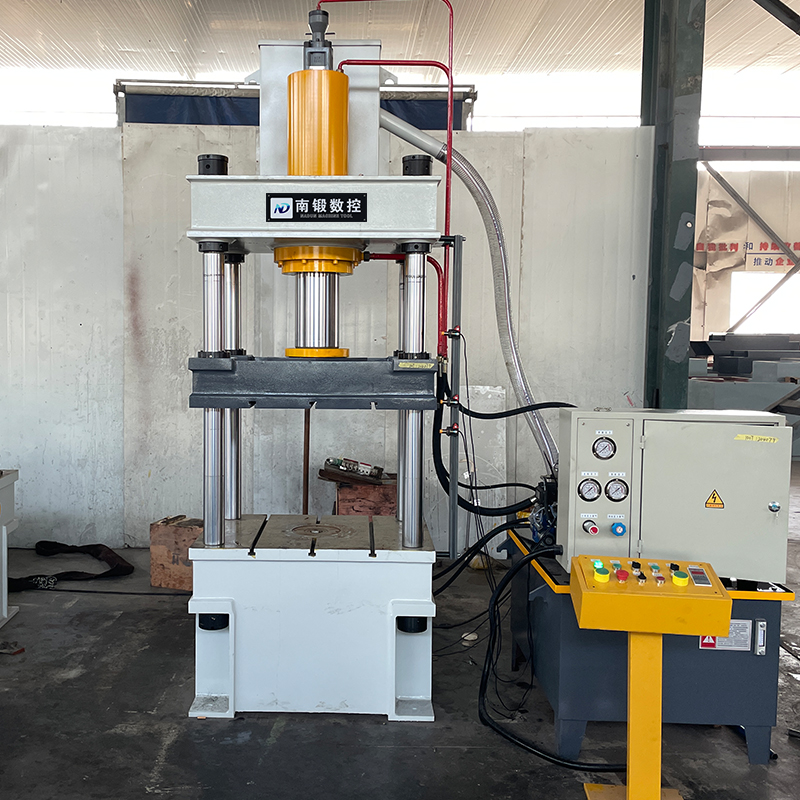 油壓機的液壓系統漏油的查找和解決方法