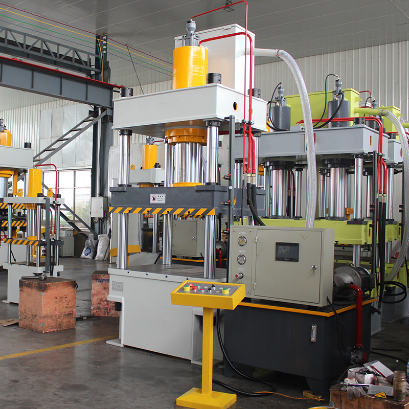 滕州200噸油壓機(jī)選擇哪家好？