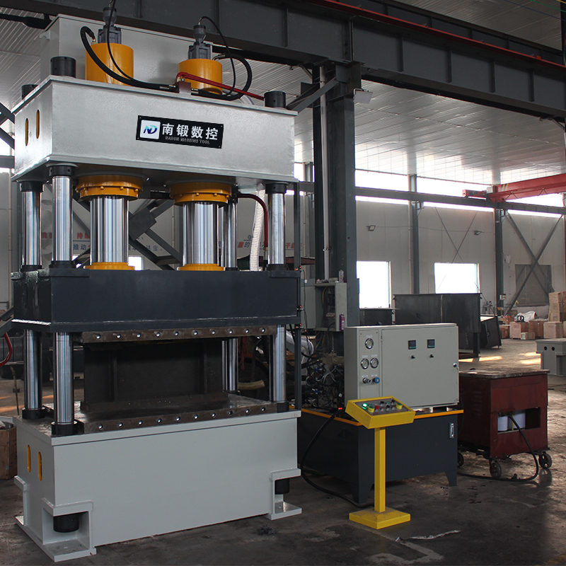 315噸風(fēng)機(jī)扇葉成型油壓機(jī) 玻璃鋼電表箱盒模壓機(jī) 滕州