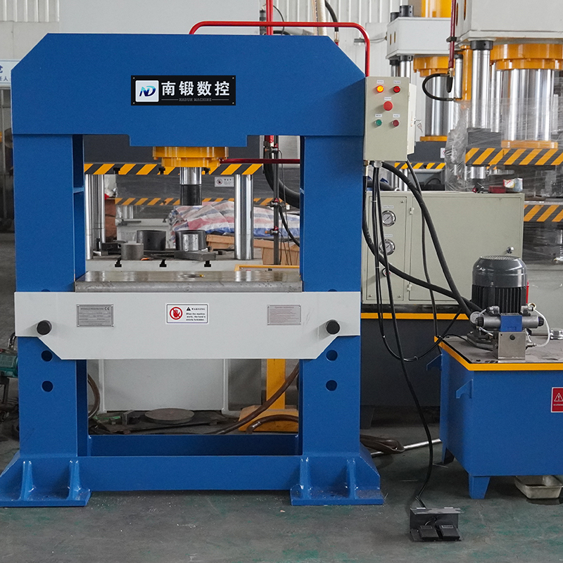 200噸龍門油壓機  機械行業的拆裝成型校直拉伸鈑金成型的壓制工作