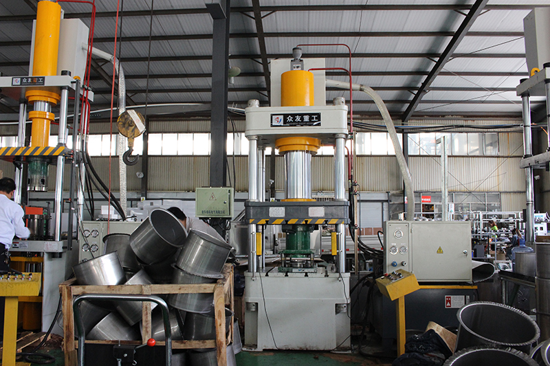 廠家直銷單動薄板成型拉伸油壓機