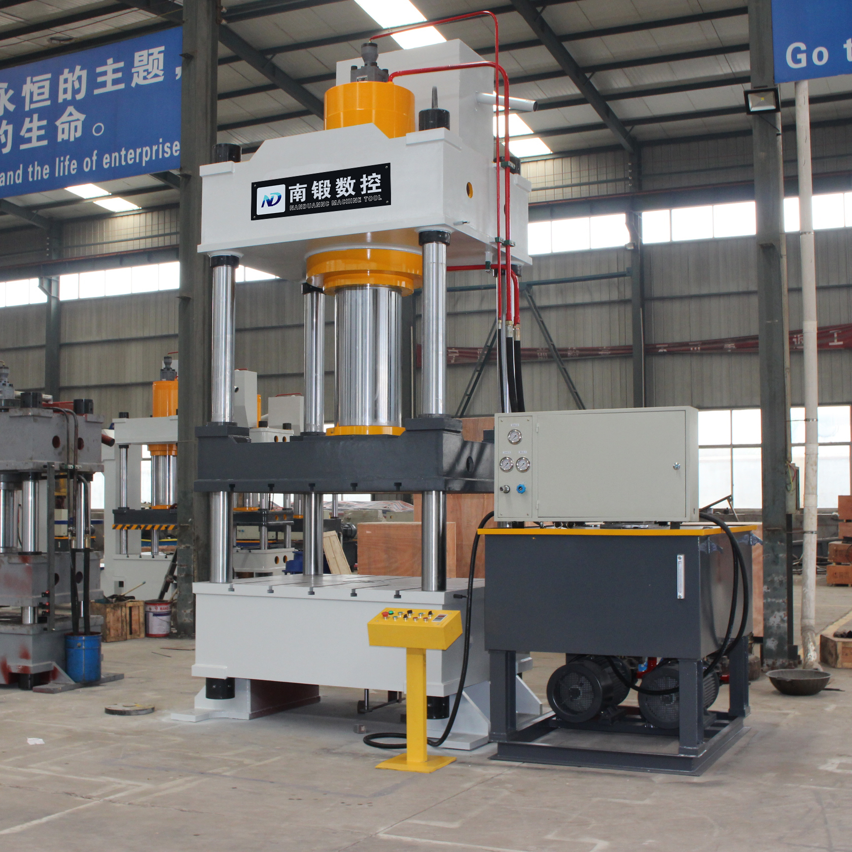 500噸拉伸成型油壓機(jī)定做不銹鋼保溫水箱成型機(jī)500t方形組合式水箱三梁四柱壓機(jī)