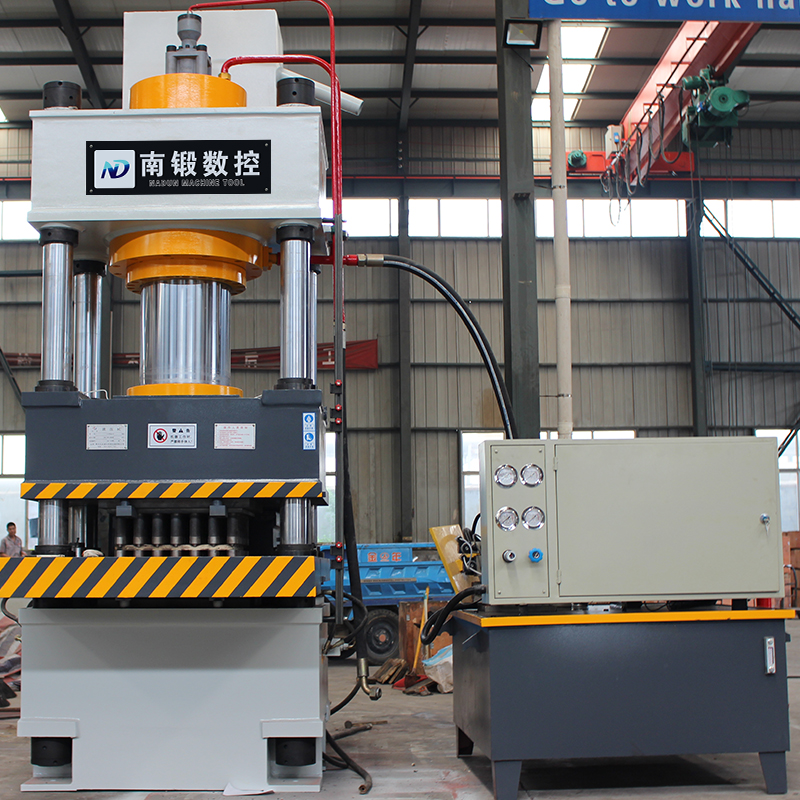 315T雙色魚餌成型油壓機，315噸粉末成型油壓機