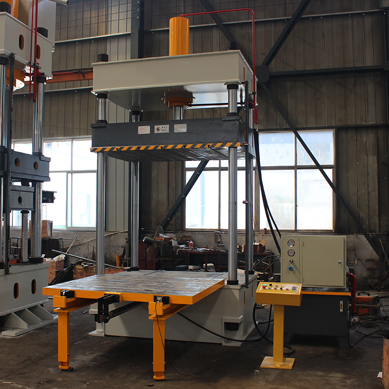 100噸四柱液壓機定子轉子壓裝成型油壓機四柱壓力機