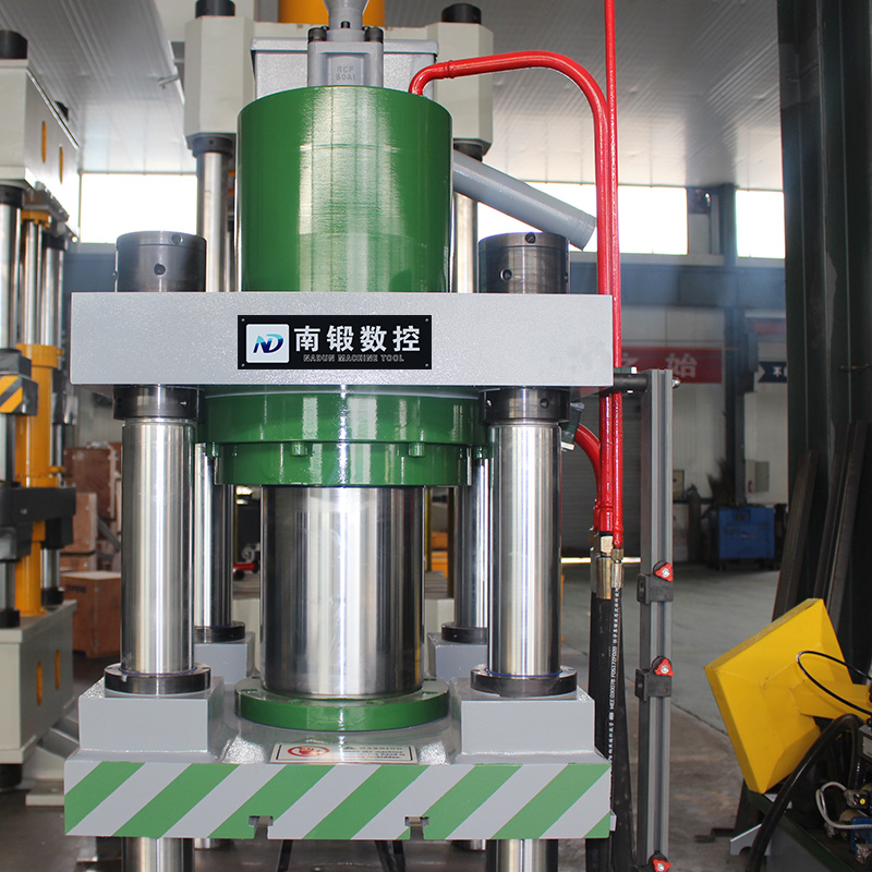 滕州小型液壓機(jī)150噸拉伸成型油壓機(jī)四柱壓力機(jī)按需定制