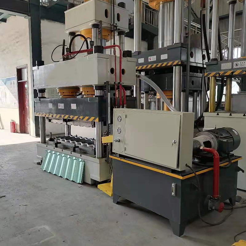 三梁四柱油壓機315t大臺面雙缸油壓機 彩石金屬瓦成型壓力機