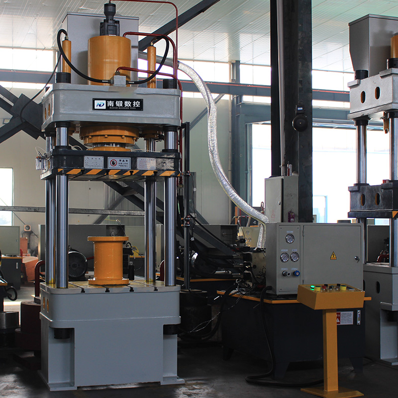 200噸四柱液壓機增速缸油壓機定制壓力機