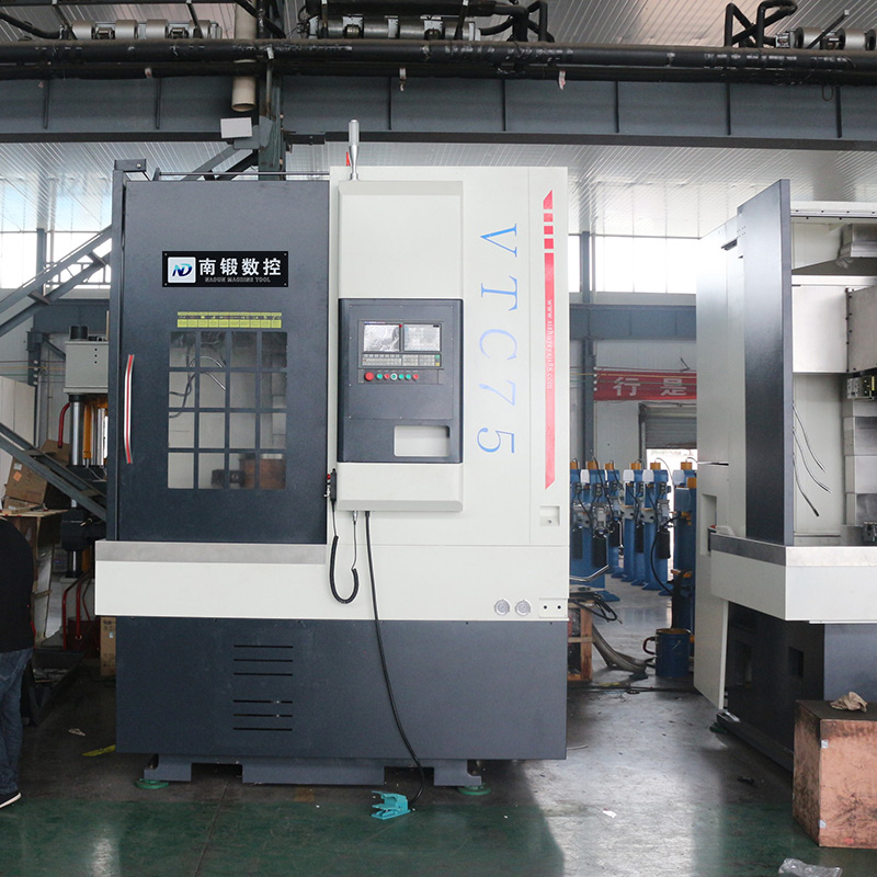 VTC750數控立車輪轂剎車鼓自動鼓切削立車