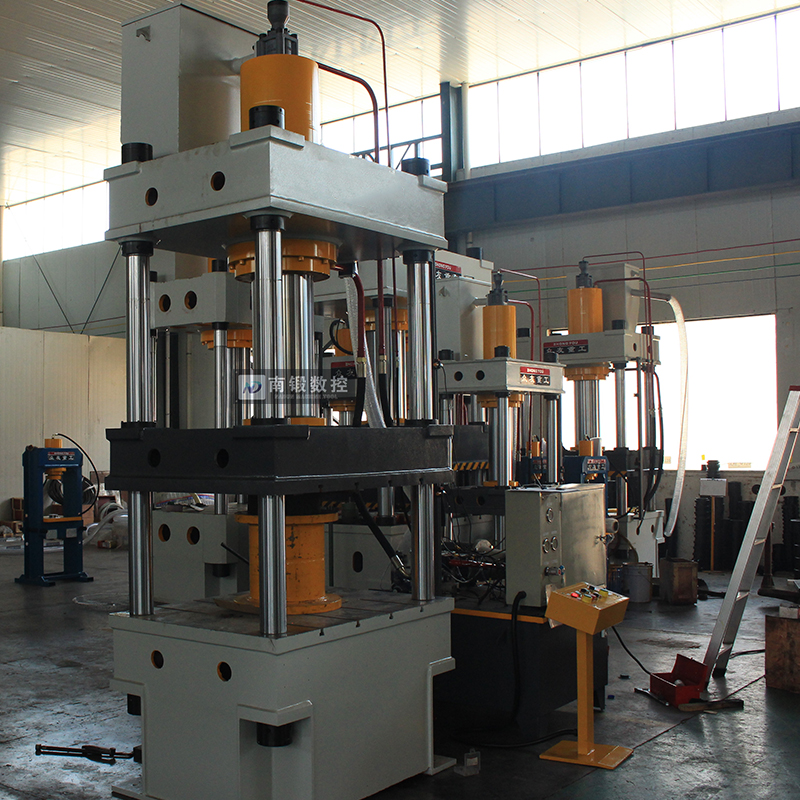 現貨200噸油壓機三梁四柱液壓機