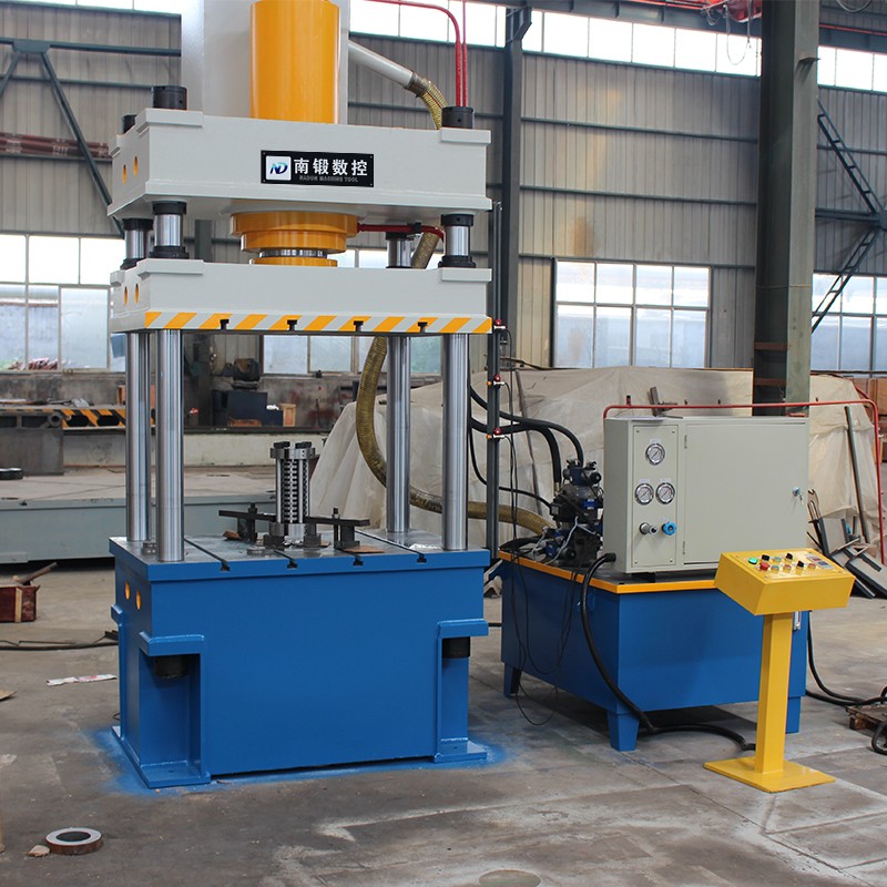 滕州廠家150噸齒輪冷擠壓成型液壓機150t齒輪一次成型四柱油壓機